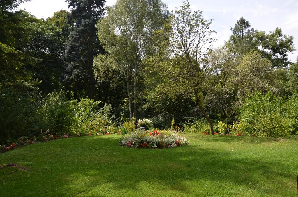 Palac Mysliwski Orle Solutions Miroslawiec Luaran gambar