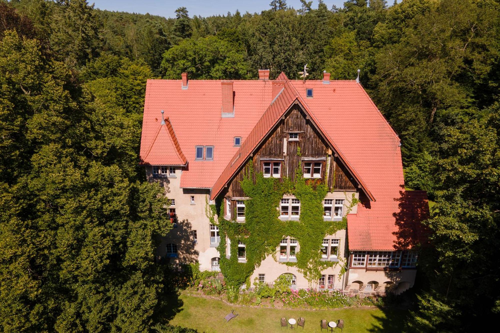 Palac Mysliwski Orle Solutions Miroslawiec Luaran gambar