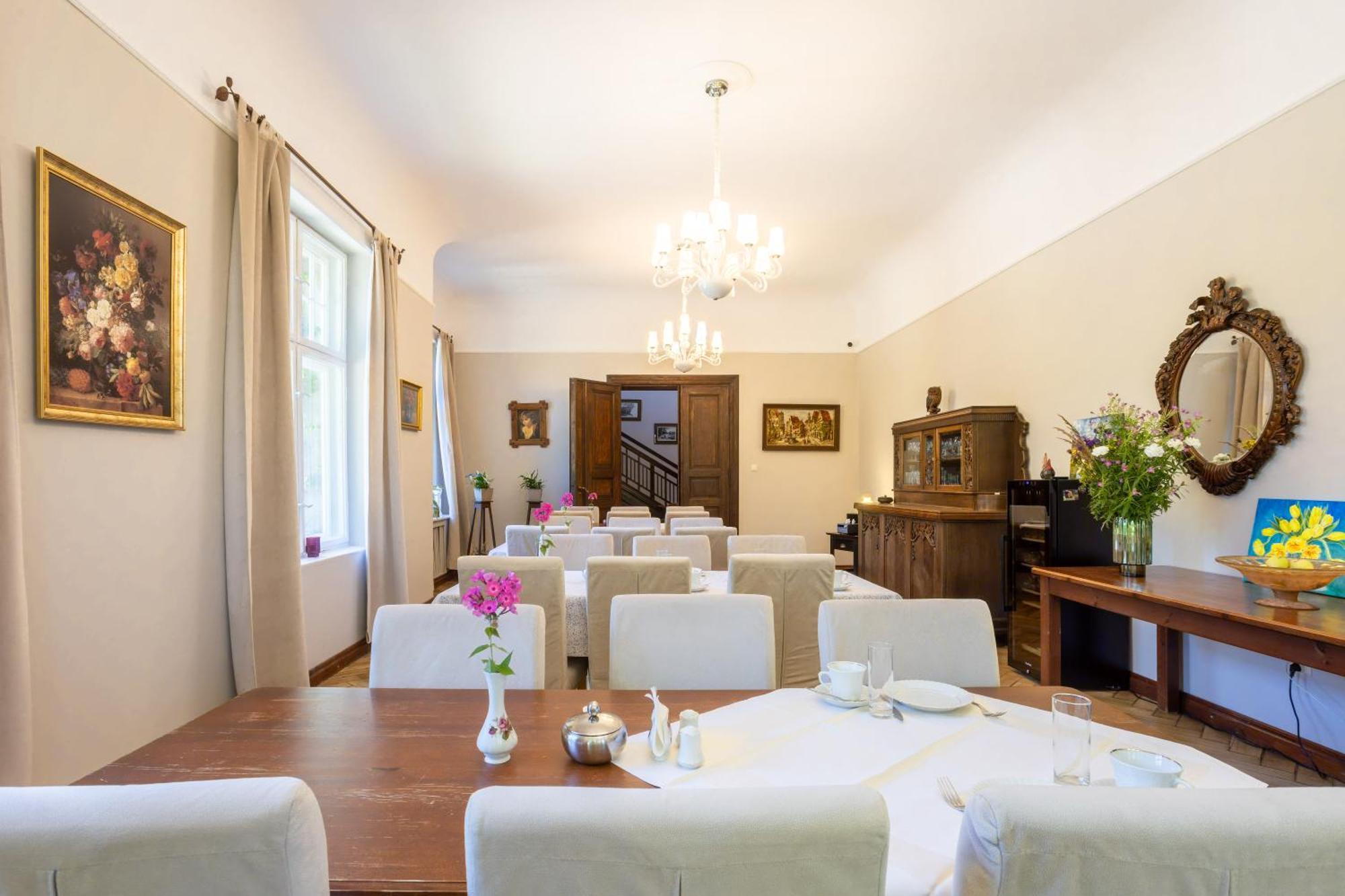 Palac Mysliwski Orle Solutions Miroslawiec Luaran gambar