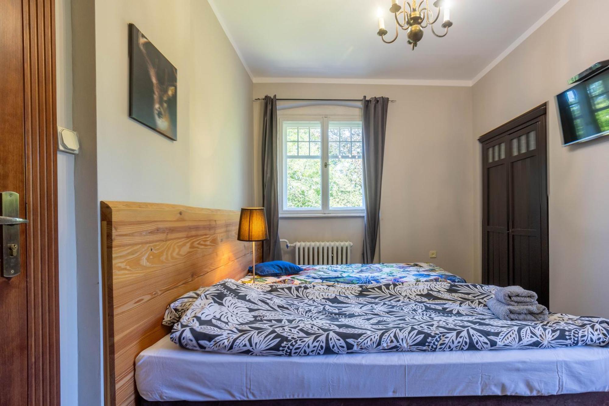 Palac Mysliwski Orle Solutions Miroslawiec Luaran gambar